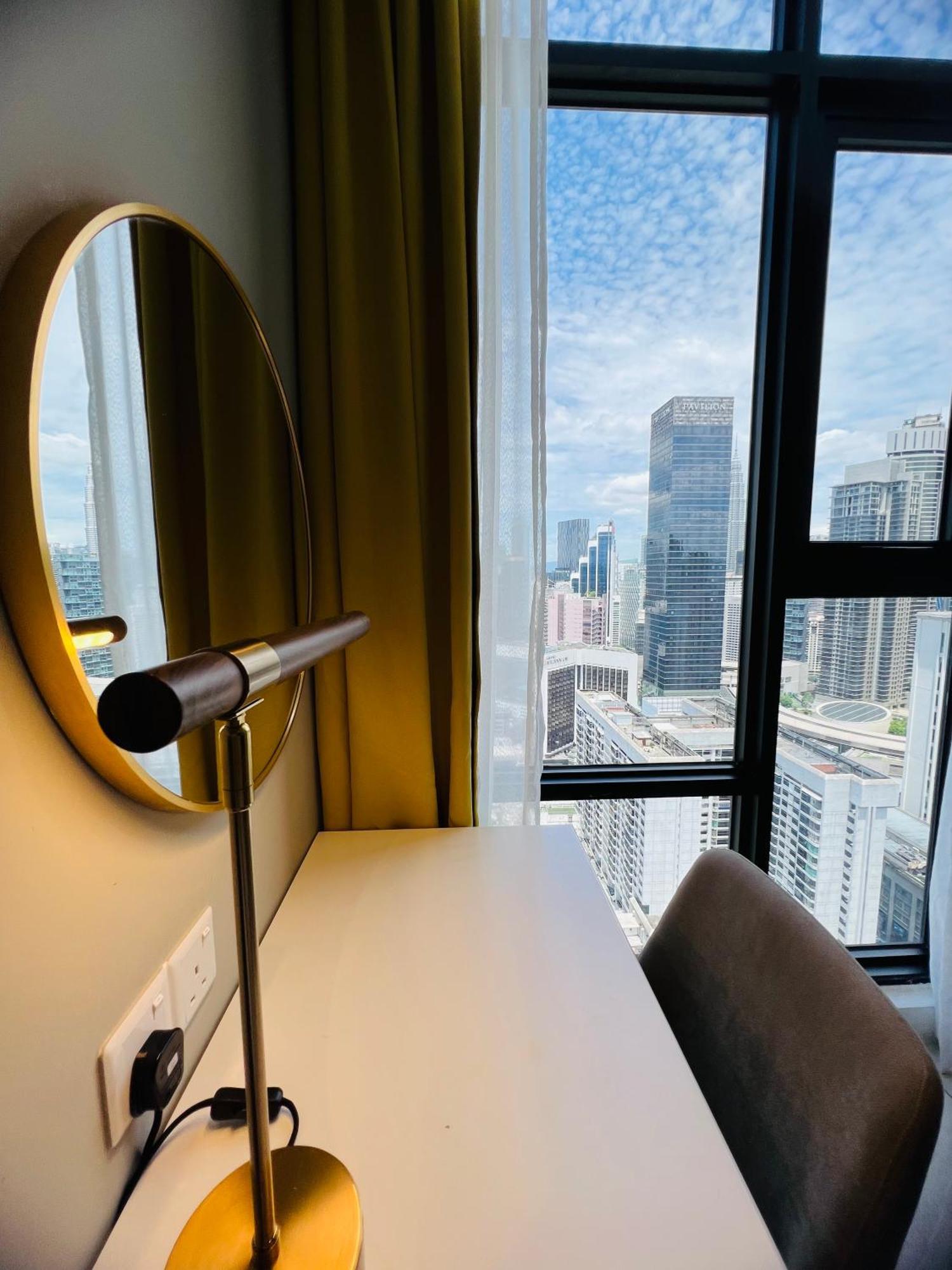 Luxury Suites At Axon Residence Kuala Lumpur Exterior photo